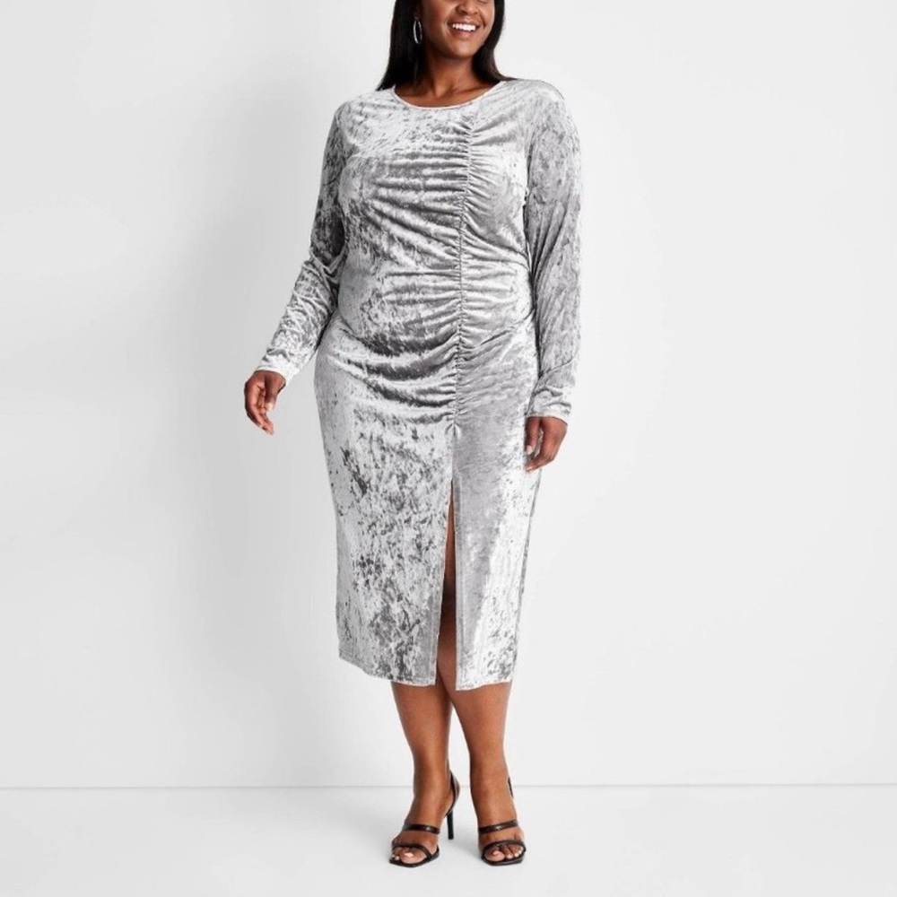 🤍Women’s Velvet Ruched Open Back A-Line Dress Future Collective Sz 1X Silver🤍
